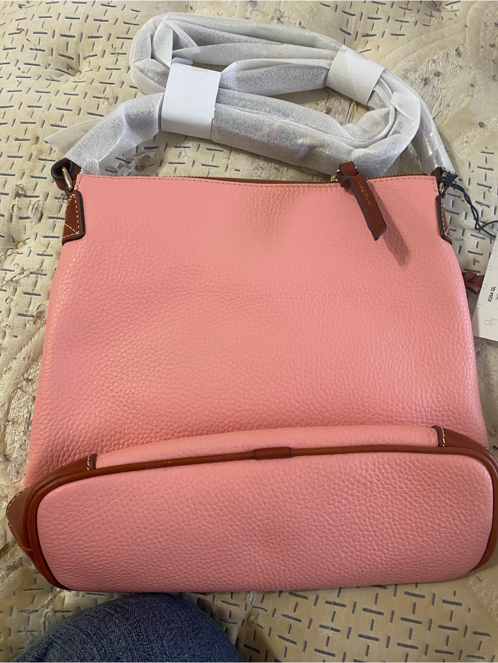 Pink Dooney & Bourke Crossbody Bag with Brown Trim - Picture 2 of 4